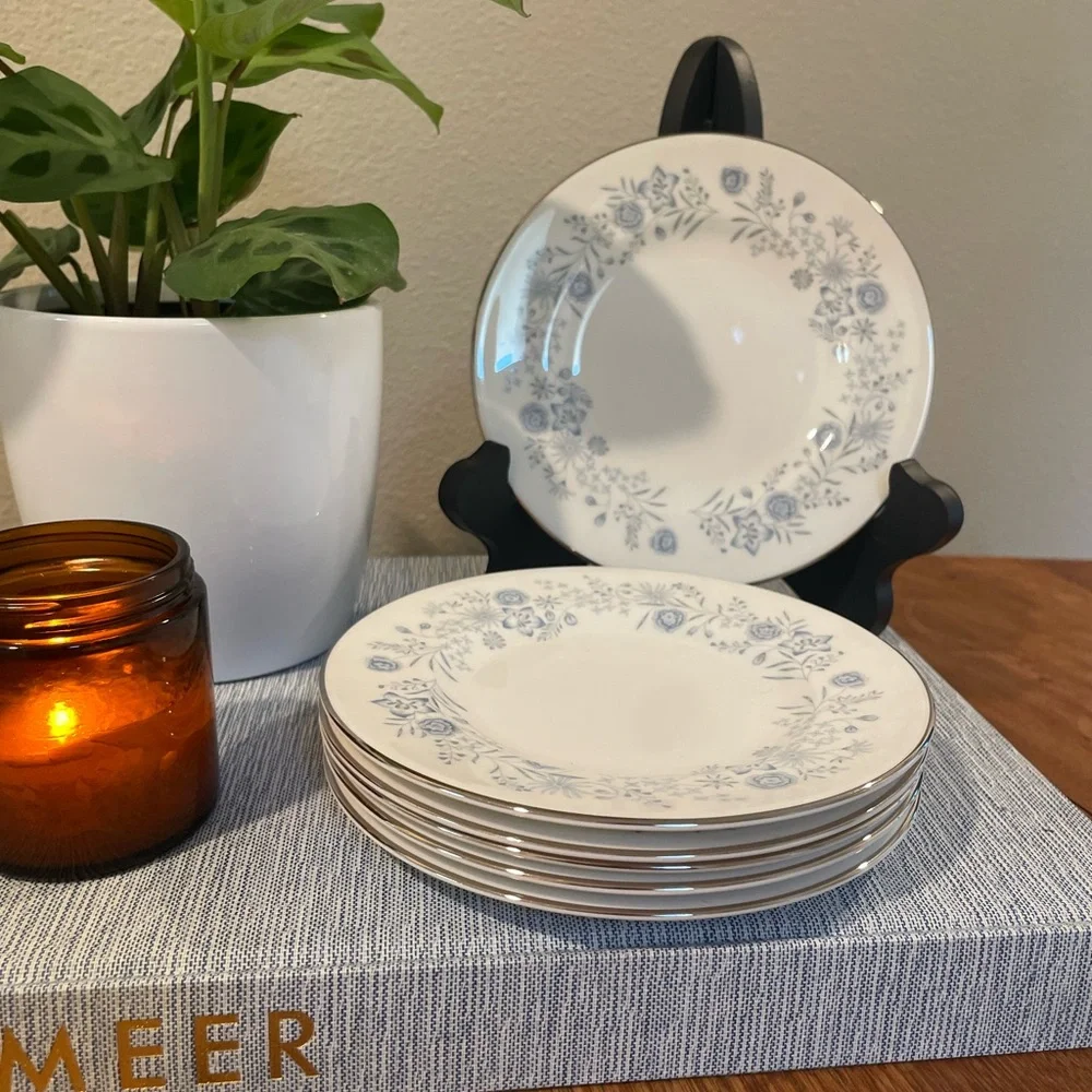 Vintage Wedgwood Belle Fleur Bone China Dessert Plates - 6 inch - Set of 6